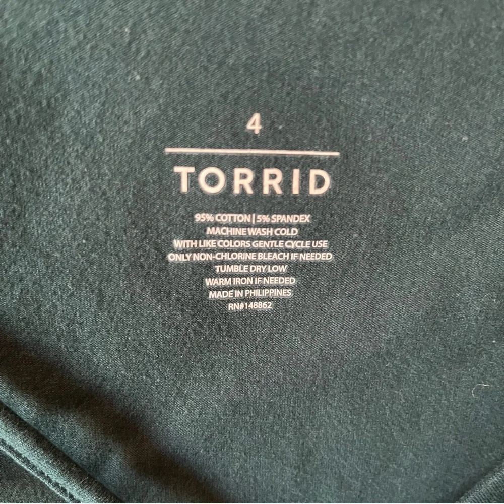 Torrid Plus Size Top - Picture 3 of 4